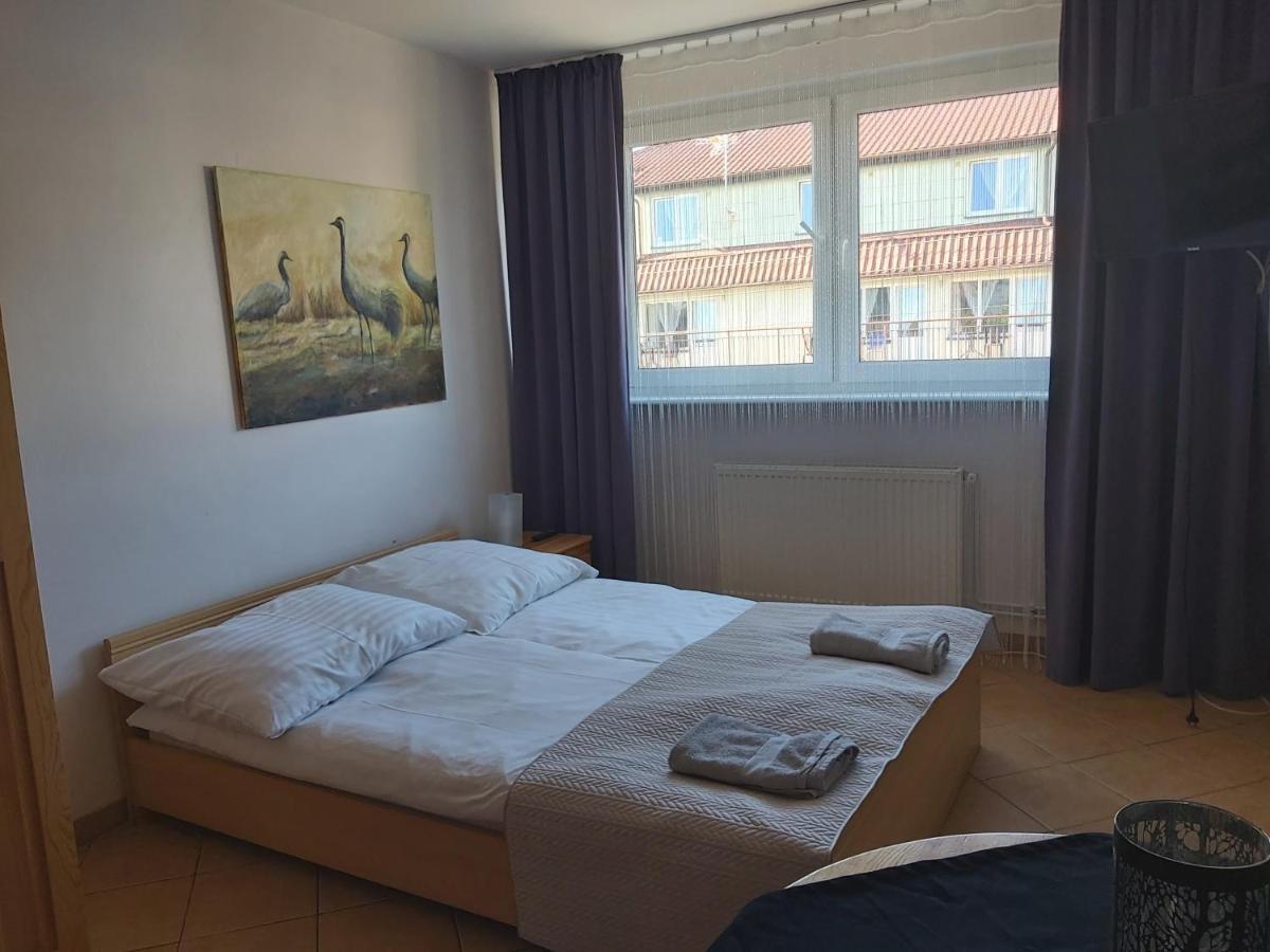 Pokoje Goscinne Anna Leba Exteriér fotografie